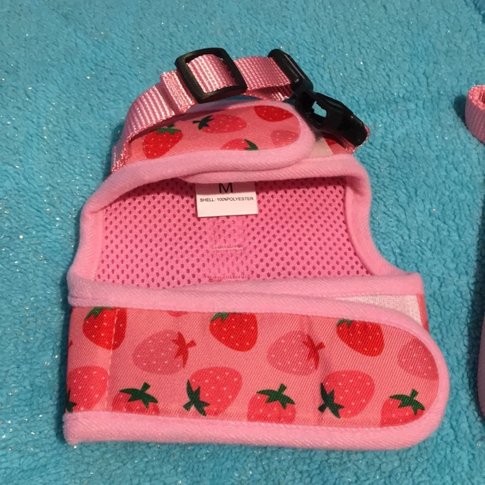 Strawberry pattern h-shaped cat harness